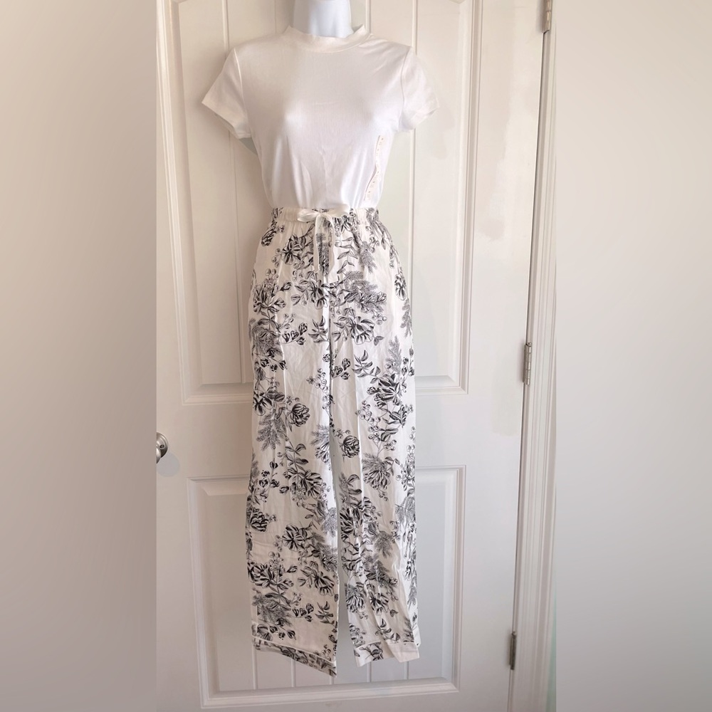 Stars Above x A New Day Floral Print Women's Pants & Ribbed White Shirt XS NWT